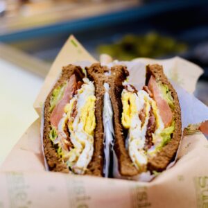 BREAKFAST SANDWICH/WRAP