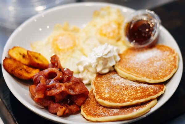 PANCAKE PLATTER
