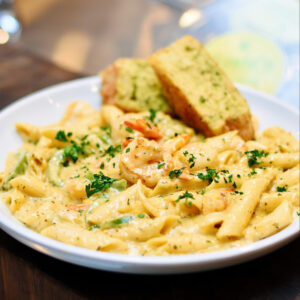 PASTA  ALFREDO W/ SHRIMP